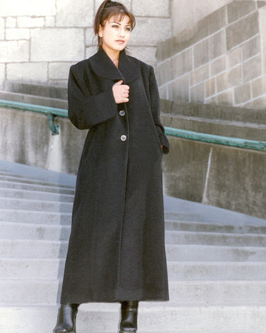Chinese collar cashmere coat. Notte